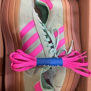 Adidas 🩷Gazelle💚 Women'sPink and Mint Sneakers